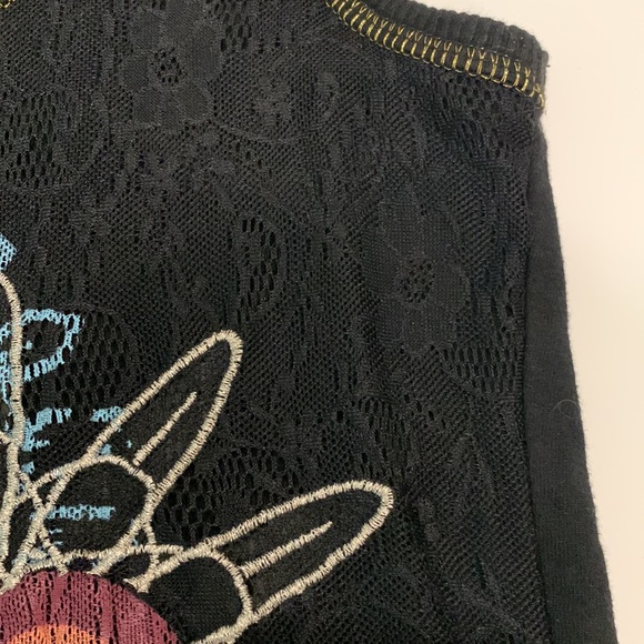 DESIGUAL Black Lace Colorful Flower Tank Top. Size Small - Picture 11 of 11